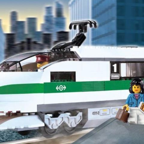 lego train 4511 High speed train locomotive