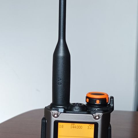 Quansheng UV-K5 8 bånd Walkie Talkie radio