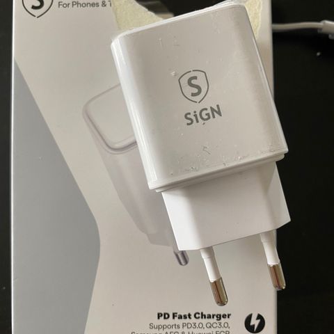 sign PD Fast Charger