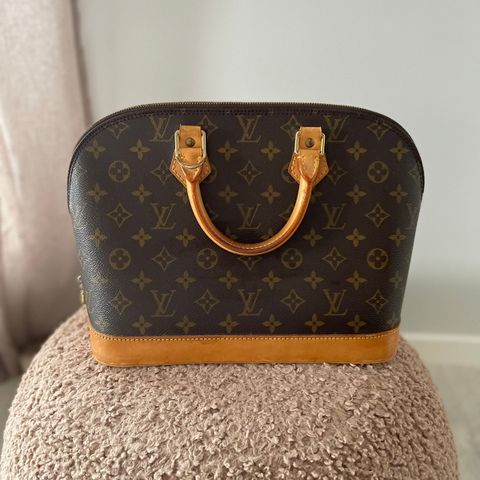 Louis Vuitton Alma PM