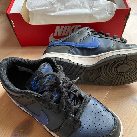 Nike Dunk Low (GS) str 39