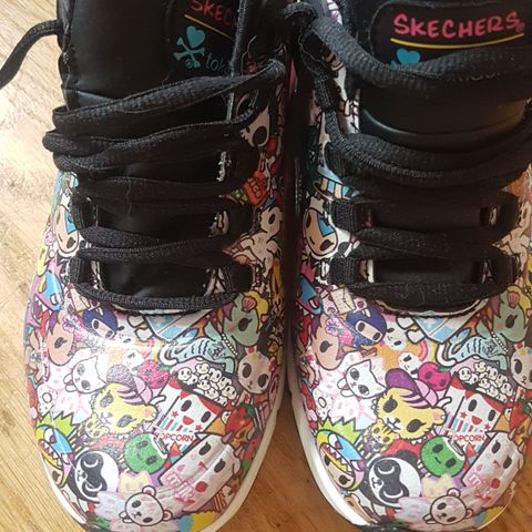 Skechers tokidoki str 37