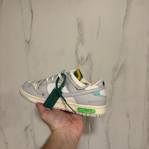 Nike dunk x Off white lot 42(ny)