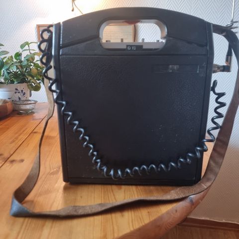 Samlerobjekt: mobiltelefon fra 70 tallet!