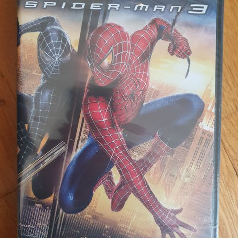 SPIDER-MAN 3.  I PLAST