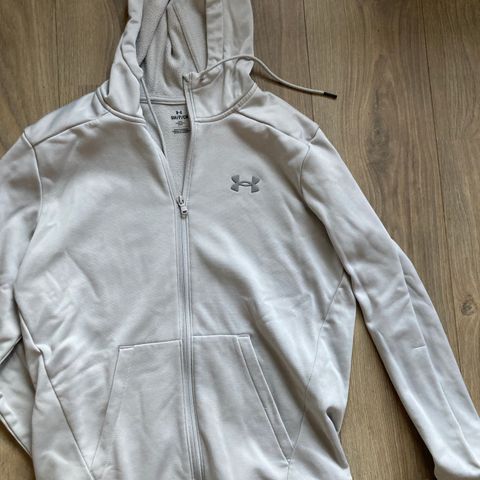 Under Armour jakke og bukse treningssenter