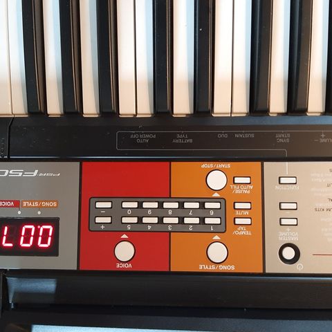 Yamaha keyboard PSR-F50