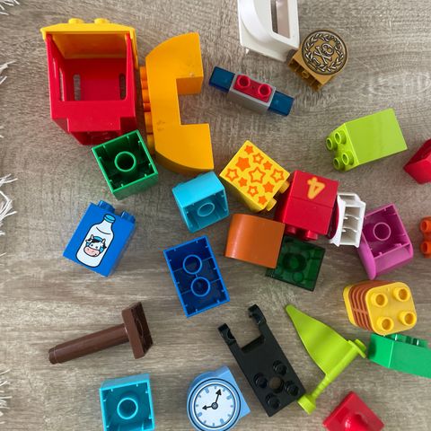 Duplo Lego part - 15 -20 kr /stk