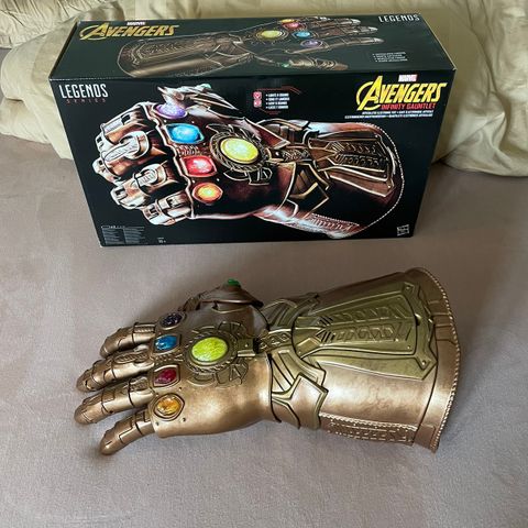 Avengers Infinity Gauntlet Hasbro