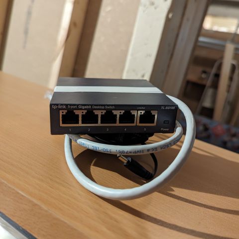 Tp-link Gigabit switch TL-SG105