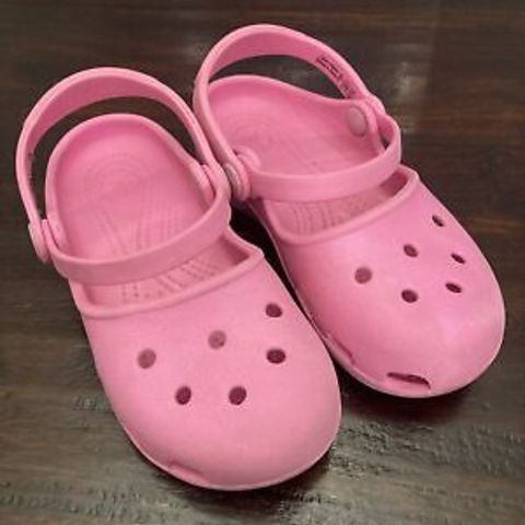 Crocs Karin Toddler Girl's
Party Pink Croslite