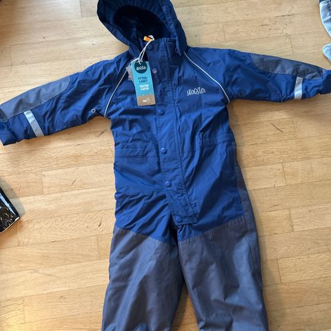 Ubrukt parkdress fra Skogstad selges billig, 250 kr