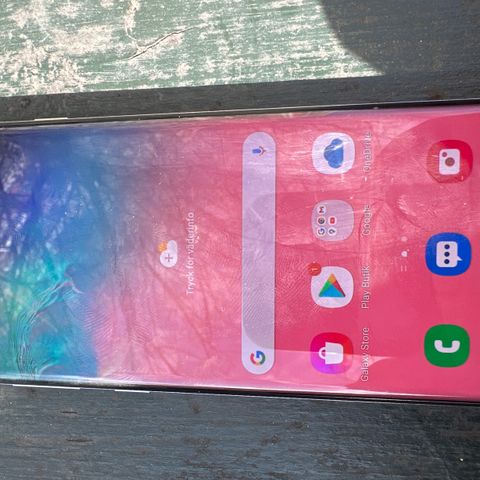 Samsung Galaxy S10