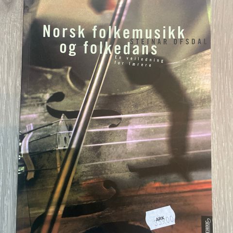 Pensumbok: Norsk folkemusikk og folkedans