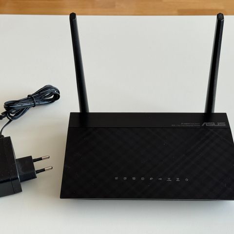 Asus RT-AC51U trådløs router