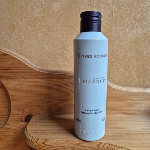 Yves Rocher Evidence perfumed body lotion 200 ml Ny!