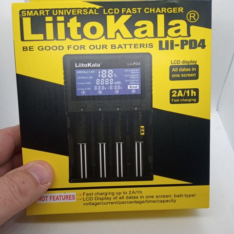 Liitokala LLI-PD4 Batterilader