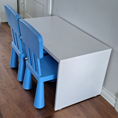 Ikea Stuva pult med 2 stoler