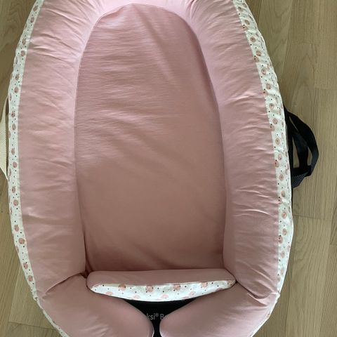 Voksi babynest