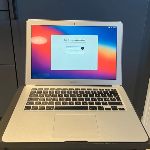 MacBook Air 13-inch