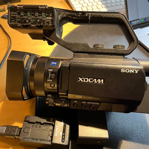 Sony XDCAM pxv-x70