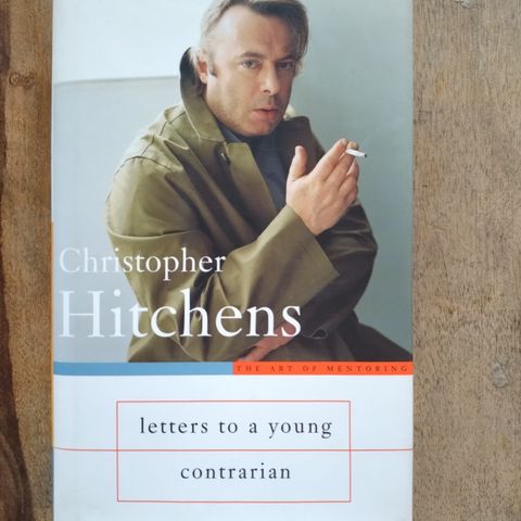 Christopher Hitchens signert bok på Englesk