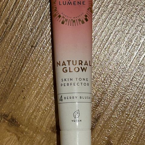 Lumene Natural Glow Skin Tone Perfector #4 Berry Blush