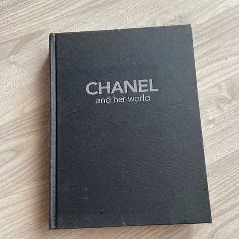 Coffe table book- Chanel and her world