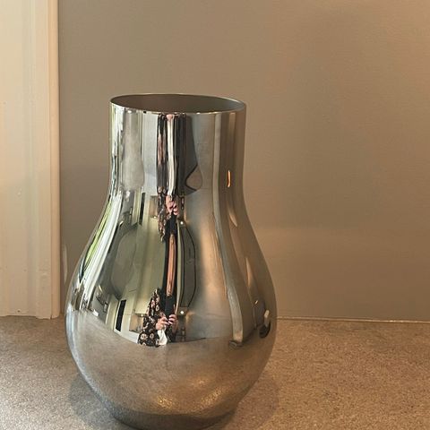 Georg Jensen Cafu Vase (medium)