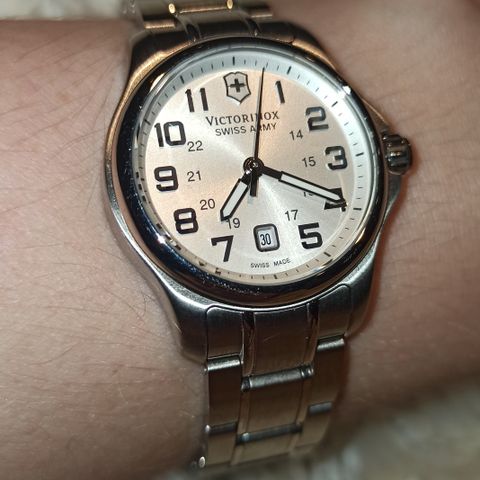 Victorinox Ladies Watch