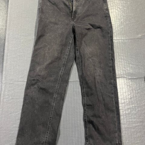 Lindex jeans (42)