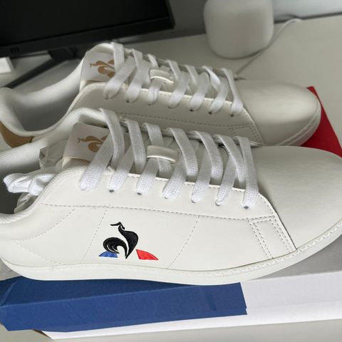 Le coq sportif (str 40)