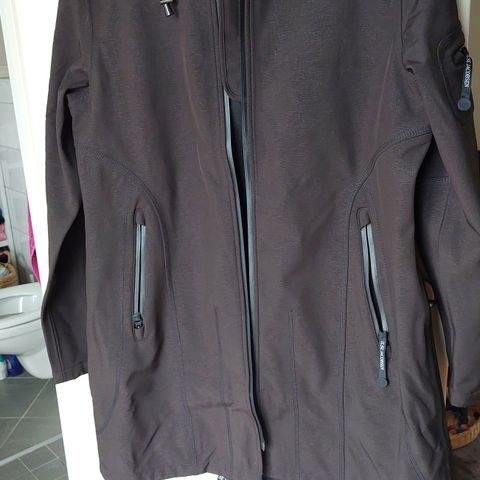 Ilse Jacobsen Raincoat str 42 regn / skall jakke str 42 svart