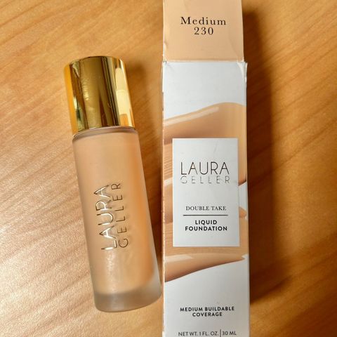 Laura Geller Double Take Liquid Foundation  - ubrukt