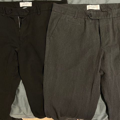 Les Deux como suit pants, bukse i svart og grå (34/30)