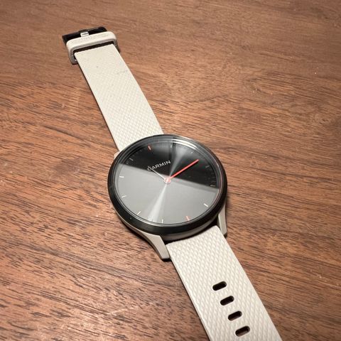 Garmin vivomove HR hybrid smartklokke