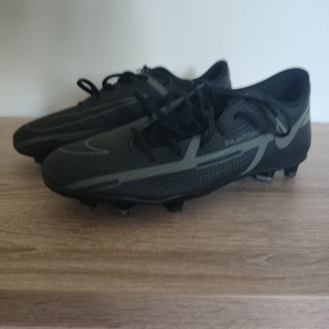 Fotball sko Nike Phantom 40