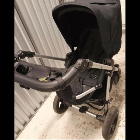 pent brukt barnevogn med babystol  newborn isofix