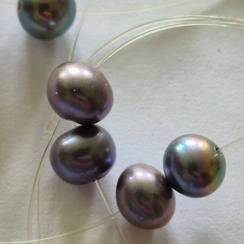 Ferskvannsperler øredobber med ekte perler og perlekjede vakre smykker