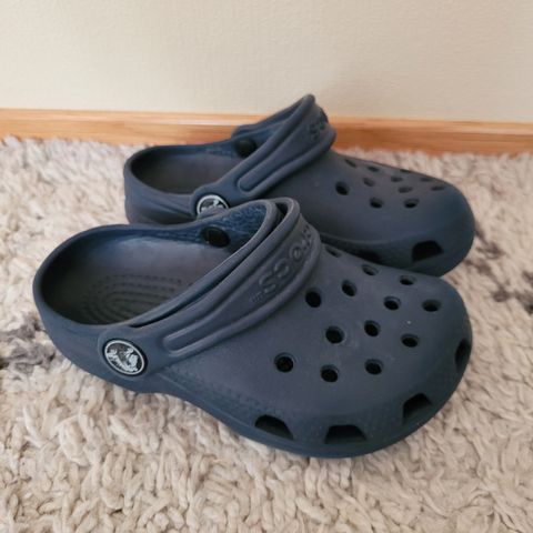 Original Crocs Blå str. 8*9. 50kr