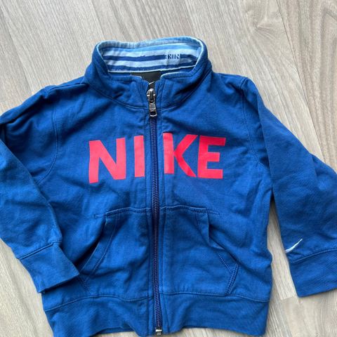 Nike collegejakke str 74