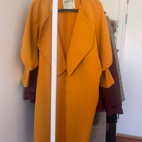 Elegant mustard coat for sale size 36-40