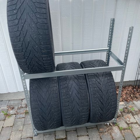 Hakkapeliitta R2 SUV 275/40 R21