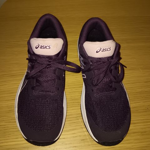 Asics løpesko str.37,5