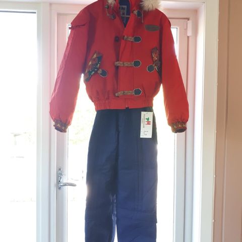 Vinterdress / Skidress for barn. Vintage fra Japan.