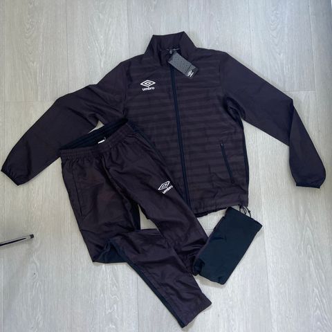 Tracksuit fra Umbro