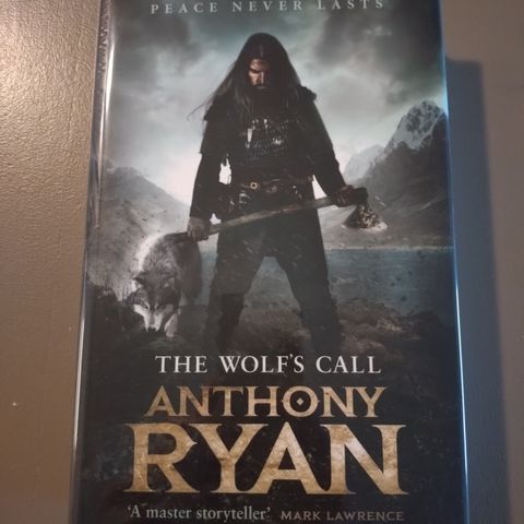 The Wolf's Call signert og nummerert Anthony Ryan på Engelsk
