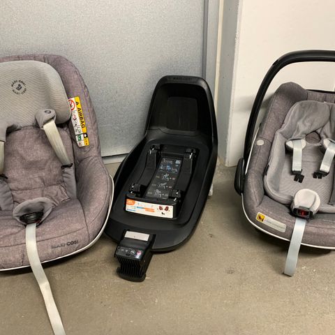 Bilstoler fra Maxi-Cosi og isofix-base