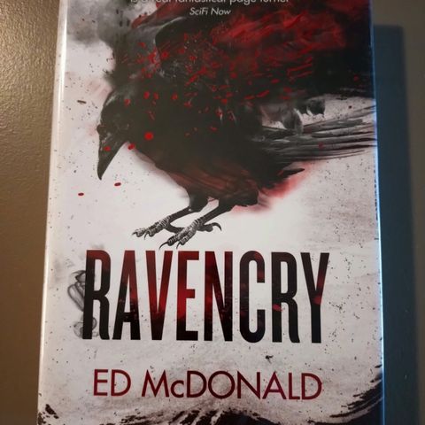 Ravencry signert, Ed McDonald på Engelsk