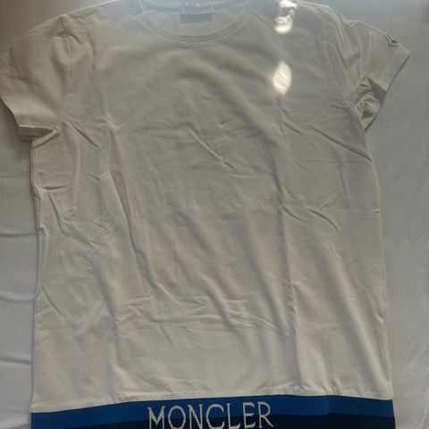 Moncler tskjorte